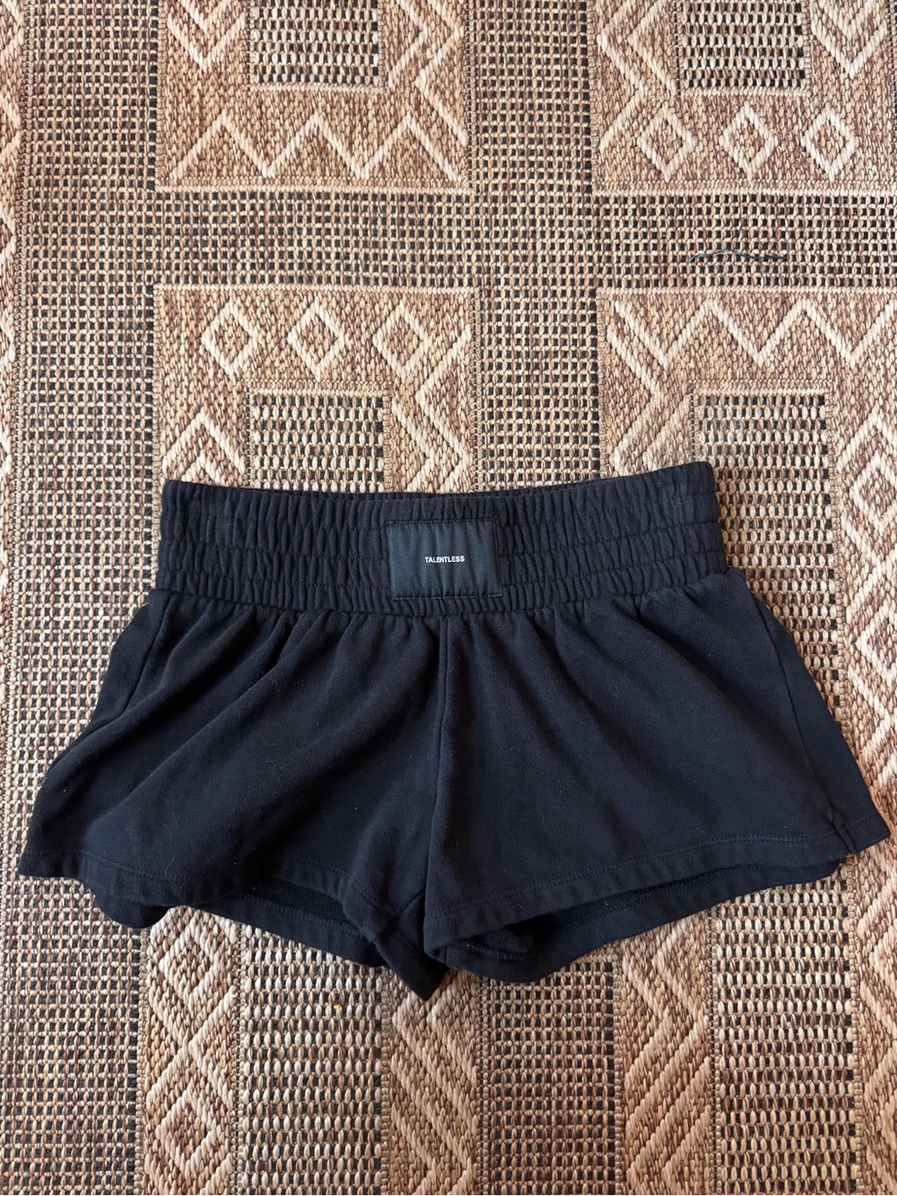 TALENTLESS Black Comfy Sweat Shorts Size Medium